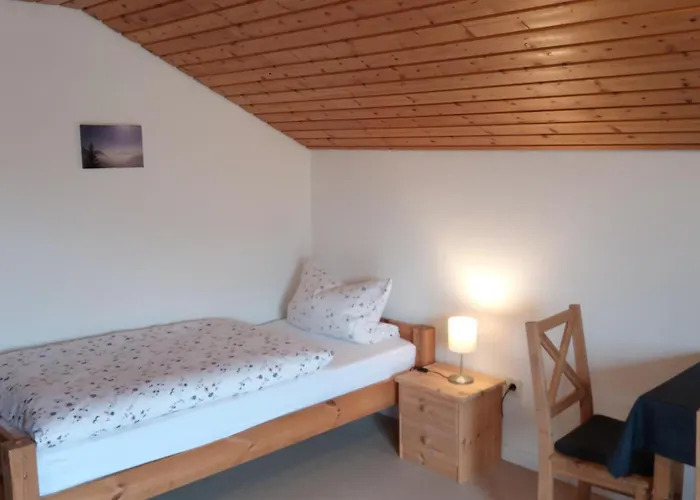 Haus Lenzer ゲストハウス